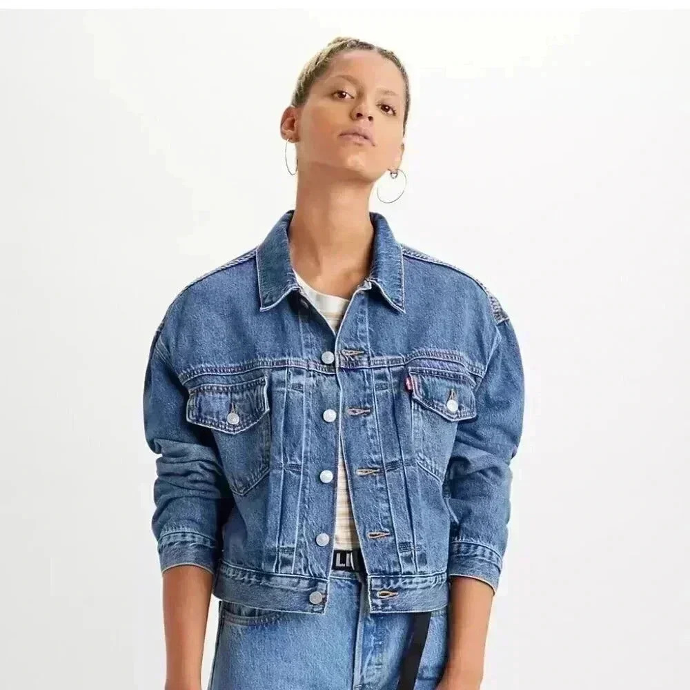 Dark Blue Levi’s Heritage Fit Trucker Jacket in  Size XS